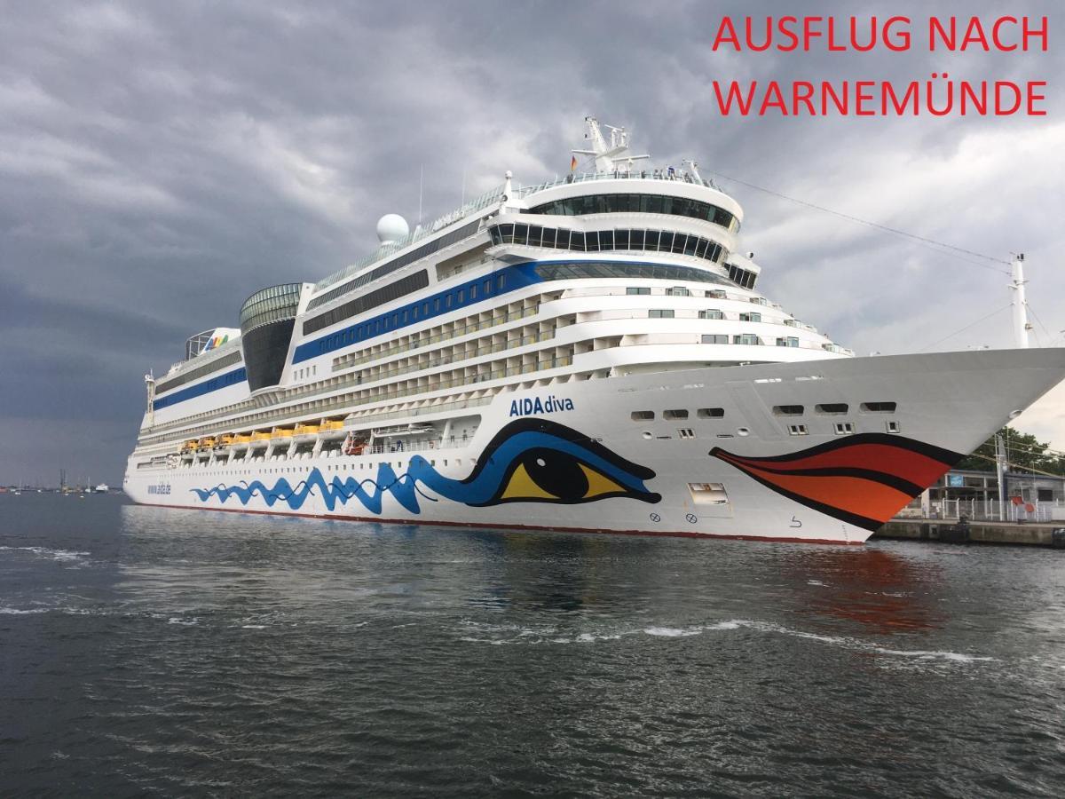 Fewo Strandstrasse - Fuehrt Auf Die Schoene Ostsee-Seebruecke Kuehlungsborn Exterior photo