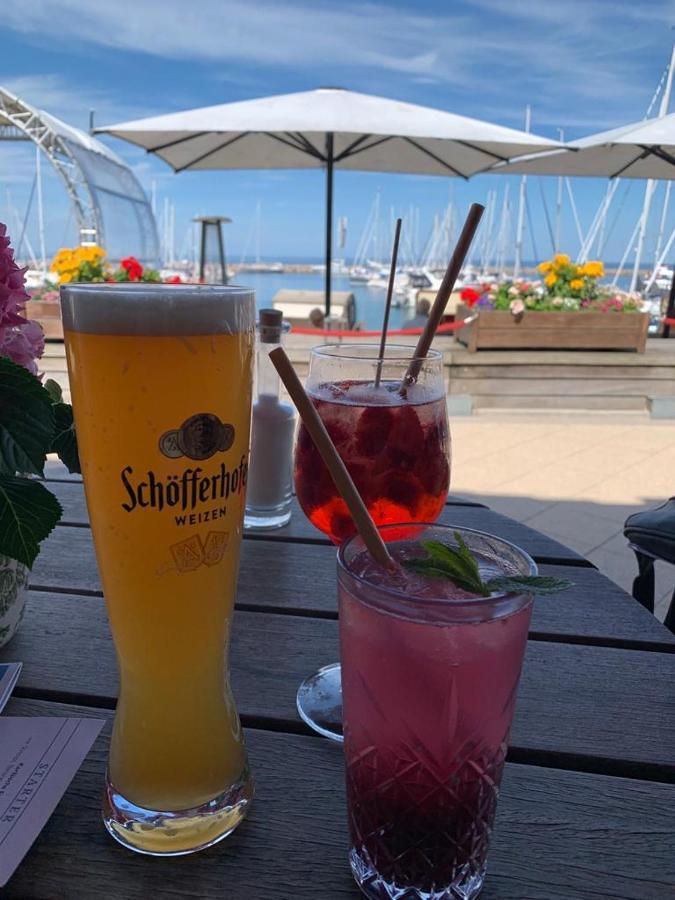 Fewo Strandstrasse - Fuehrt Auf Die Schoene Ostsee-Seebruecke Kuehlungsborn Exterior photo